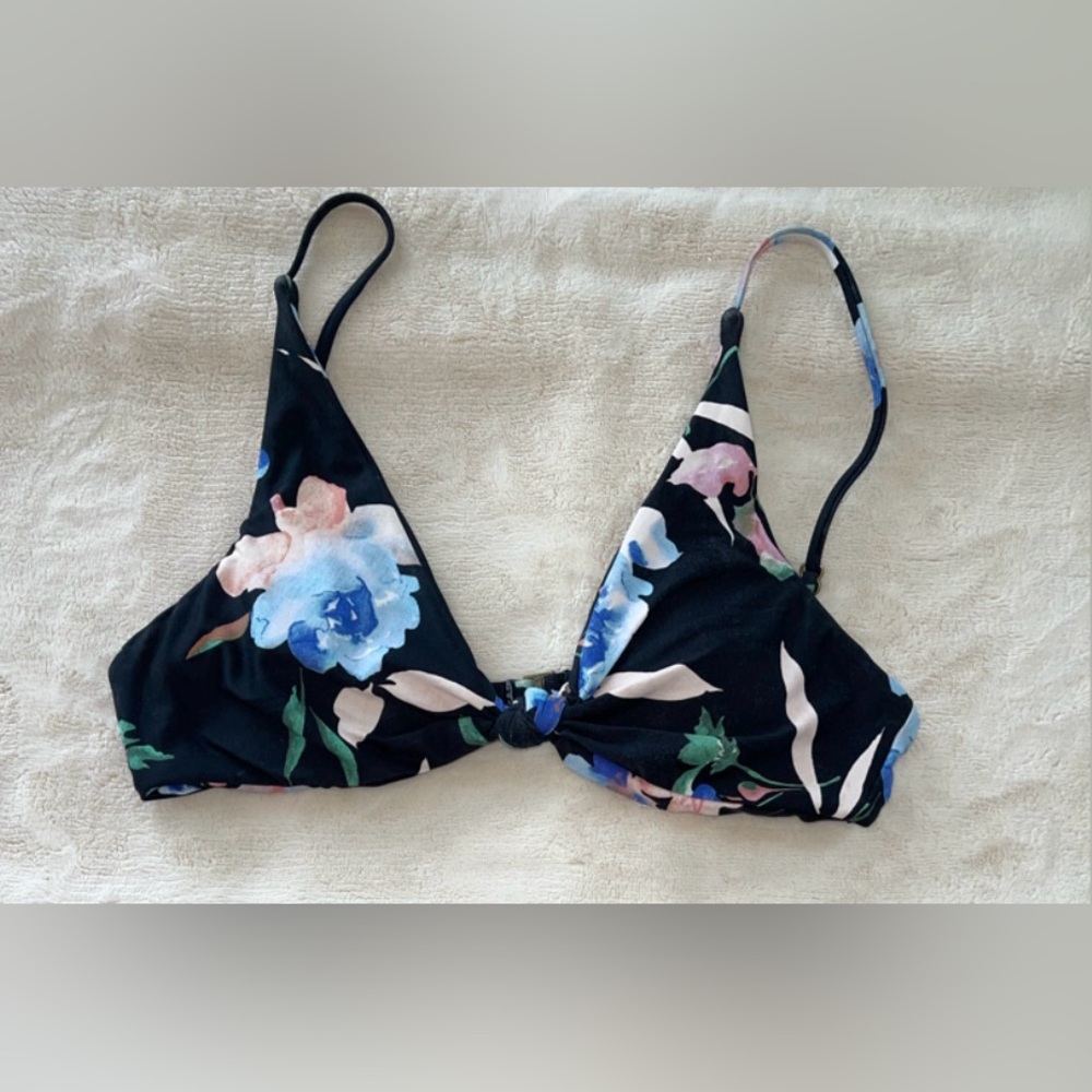 O’Neill PISMO SEABRIGHT TALL TRI TOP BLACK FLORAL MEDIUM